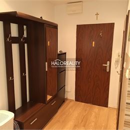 Predaj, trojizbový byt Vrbové, ul. 6 apríla - EXKLUZÍVNE HALO REALITY