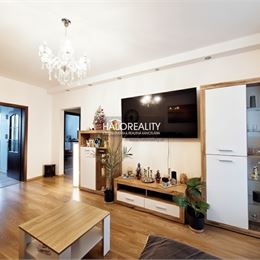 Predaj, trojizbový byt Vrbové, ul. 6 apríla - EXKLUZÍVNE HALO REALITY