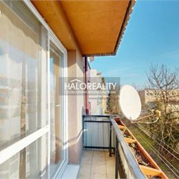 REZERVOVANÉ - Predaj, jednoizbový byt Pezinok, Sídlisko Muškát - EXKLUZÍVNE HALO REALITY