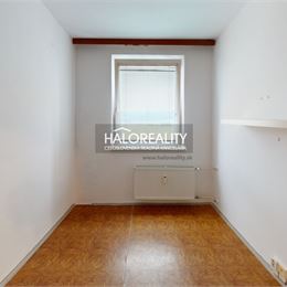 REZERVOVANÉ - Predaj, trojizbový byt Poprad, s balkónom - krásne výhľady