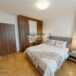 REZERVOVANÉ - Predaj, trojizbový byt Liptovský Hrádok - EXKLUZÍVNE HALO REALITY