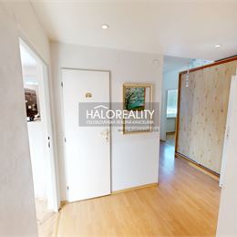 REZERVOVANÉ - Predaj, trojizbový byt Liptovský Hrádok - EXKLUZÍVNE HALO REALITY