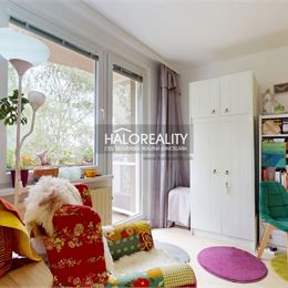 Predaj, štvorizbový byt Komárno, Hradná - ZNÍŽENÁ CENA