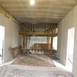 Predaj, rodinný dom Tibava - ZNÍŽENÁ CENA - EXKLUZÍVNE HALO REALITY