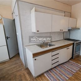 Predaj, trojizbový byt Podbrezová, Štiavnička - EXKLUZÍVNE HALO REALITY