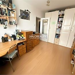 Predaj, štvorizbový byt Dunajská Streda