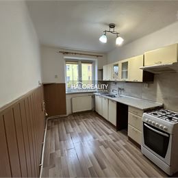 Predaj, dvojizbový byt Kežmarok, neďaleko centra