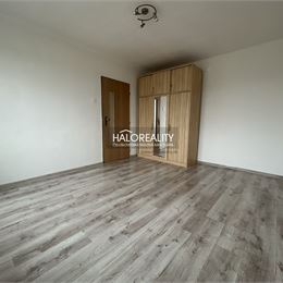 Predaj, dvojizbový byt Kežmarok, neďaleko centra