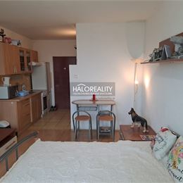 Predaj, garsónka Trnava, ul.V.Clementisa, s balkónom