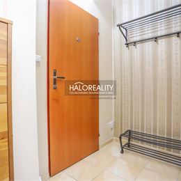 REZERVOVANÉ - Predaj, dvojizbový byt Považská Bystrica, Rozkvet - ZNÍŽENÁ CENA - EXKLUZÍVNE HALO REALITY