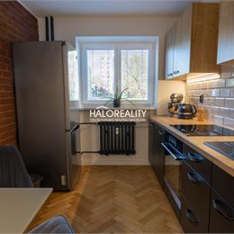 Predaj, dvojizbový byt Prievidza, Centrum - EXKLUZÍVNE HALO REALITY