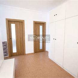 Predaj, trojizbový byt Šaľa, Horná