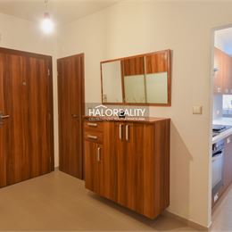 Predaj, dvojizbový byt Nová Baňa, ul. Nábrežná - EXKLUZÍVNE HALO REALITY