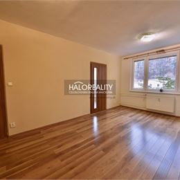 Predaj, dvojizbový byt Nová Baňa, ul. Nábrežná - EXKLUZÍVNE HALO REALITY