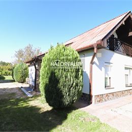 Predaj, rodinný dom Semerovo, trojizbový, priestranný pozemok - EXKLUZÍVNE HALO REALITY