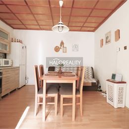 Predaj, rodinný dom Semerovo, trojizbový, priestranný pozemok - EXKLUZÍVNE HALO REALITY