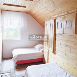 Predaj, chata Dobrá Voda, v objatí lesa