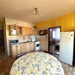 Predaj, štvorizbový byt Partizánske, Šípok - EXKLUZÍVNE HALO REALITY