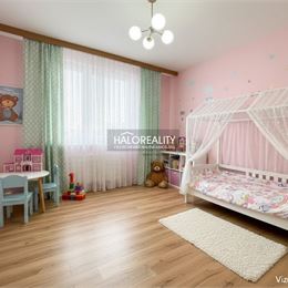 Predaj, štvorizbový byt Partizánske, Šípok - EXKLUZÍVNE HALO REALITY