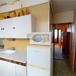 Predaj, trojizbový byt Liptovský Peter - EXKLUZÍVNE HALO REALITY