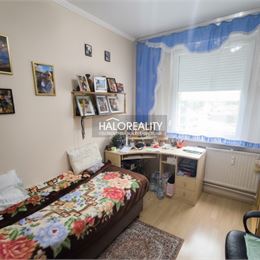 REZERVOVANÉ - Predaj, štvorizbový byt Levice, Rybníky I - ZNÍŽENÁ CENA