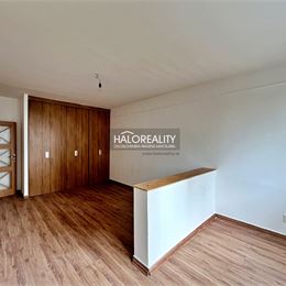 Predaj, dvojizbový byt Levice, Rybníky II, po čiastočnej rekonštrukcii, ihneď voľný