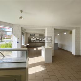 Predaj, polyfunkcia/obchodné priestory Veľké Kozmálovce, ideálne miesto na podnikanie, služby či obchod -