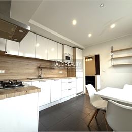 REZERVOVANÉ - Predaj, dvojizbový byt Partizánske, Luhy