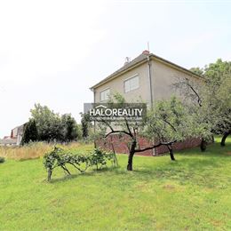 Predaj, rodinný dom Dedinka, päťizbový, pôvodný stav - EXKLUZÍVNE HALO REALITY