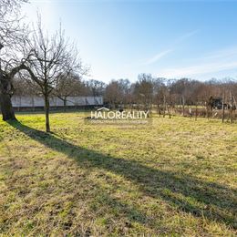 Predaj, pozemok pre rodinný dom 600 m² Igram