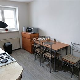 REZERVOVANÉ - Predaj, dvojizbový byt Nováky - EXKLUZÍVNE HALO REALITY