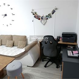 REZERVOVANÉ - Predaj, dvojizbový byt Nováky - EXKLUZÍVNE HALO REALITY