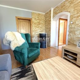 Predaj, trojizbový byt Tekovské Lužany - ZNÍŽENÁ CENA - EXKLUZÍVNE HALO REALITY