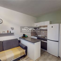 REZERVOVANÉ - Predaj, jednoizbový byt Ružomberok, Kľačno - EXKLUZÍVNE HALO REALITY