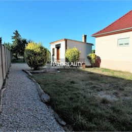 Predaj, pozemok pre rodinný dom 613 m² Váhovce