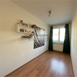 Predaj, trojizbový byt Valaská, Švermova