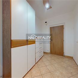 REZERVOVANÉ - Predaj, dvojizbový byt Rimavská Sobota, Západ, L.Svobodu - EXKLUZÍVNE HALO REALITY