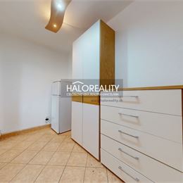 REZERVOVANÉ - Predaj, dvojizbový byt Rimavská Sobota, Západ, L.Svobodu - EXKLUZÍVNE HALO REALITY