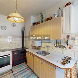 REZERVOVANÉ - Predaj, trojizbový byt Malužiná - EXKLUZÍVNE HALO REALITY