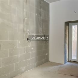 Predaj, rodinný dom Brezno, Hronec - EXKLUZÍVNE HALO REALITY