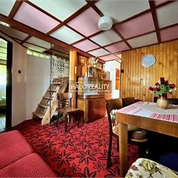 Predaj, chata Dudince, Merovce, tradičná rodinná chata v krásnej prírode - EXKLUZÍVNE HALO REALITY