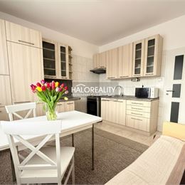 REZERVOVANÉ - Predaj, jednoizbový byt Partizánske - EXKLUZÍVNE HALO REALITY