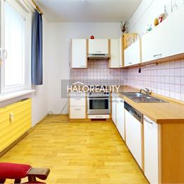 Predaj, trojizbový byt Poltár - EXKLUZÍVNE HALO REALITY
