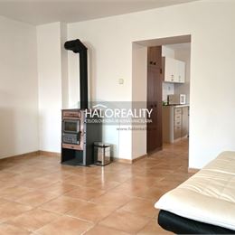 Predaj, rodinný dom Číčov - EXKLUZÍVNE HALO REALITY