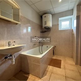 REZERVOVANÉ - Predaj, rodinný dom Andovce, trojizbový - EXKLUZÍVNE HALO REALITY