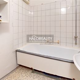 Predaj, trojizbový byt Poltár -TOP cena, EXKLUZÍVNE HALO REALITY