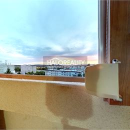 Predaj, trojizbový byt Poltár -TOP cena, EXKLUZÍVNE HALO REALITY