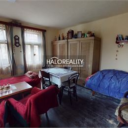 REZERVOVANÉ - Predaj, rodinný dom Ružomberok, Hrboltová, vhodný ako víkendová chalupa - EXKLUZÍVNE HALO