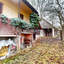 REZERVOVANÉ - Predaj, rodinný dom Ružomberok, Hrboltová, vhodný ako víkendová chalupa - EXKLUZÍVNE HALO