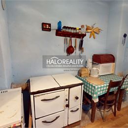 REZERVOVANÉ - Predaj, rodinný dom Ružomberok, Hrboltová, vhodný ako víkendová chalupa - EXKLUZÍVNE HALO